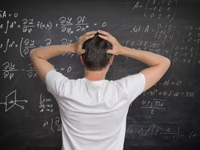 Matematika je in ni enostavna &hellip; / Foto: Istock