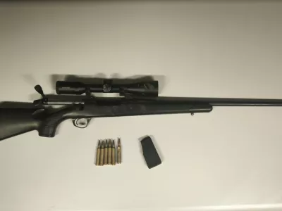 Lovska pu&scaron;ka, orožje, pu&scaron;ka, metki, naboji