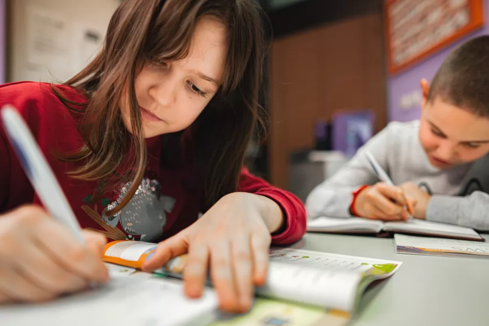 Izku&scaron;nje v &scaron;oli nas oblikujejo. / Foto: Istock