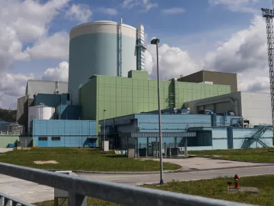 - jedrski reaktor - proizvodnja električne energije- Energetika, elektrika, samoskrba, daljnovod &mdash; 19.04.2023 &ndash; Nuklearna elektrarna Kr&scaron;ko (NEK), edina slovenska jedrska elektrarna, ki deluje od leta 1983 //FOTO: Bojan Velikonja