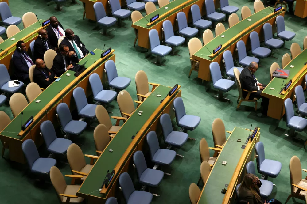 Empy seats as Israeli Prime Minister Benjamin Netanyahu addresses the 80th United Nations General Assembly (UNGA) at U.N. headquarters in New York City, U.S., September 26, 2025. REUTERS/Caitlin Ochs
