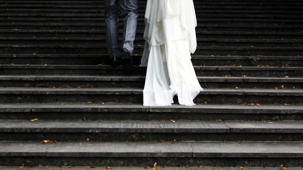 ilustrativna fotografija. poroka. čevlji.foto: Bojan Velikonja