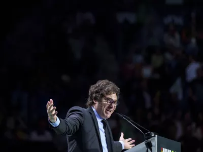 ZDA napovedale re&scaron;evanje Mileia z 20 milijardami pomoči