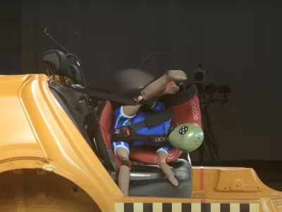 Test je pokazal, da stolčka chipolino olympus i-size in reecle 360 nista varna.