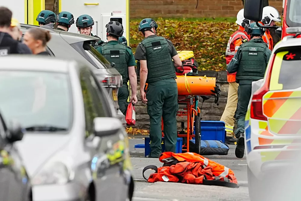 Emergency services at the scene of a stabbing incident at Heaton Park Hebrew Congregation synagogue, in Crumpsall, Manchester, England, Thursday Oct. 2, 2025. (Peter Byrne/PA via AP)