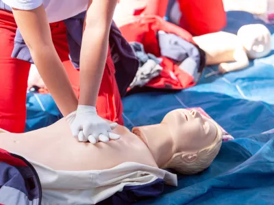 To je največkrat poljubljen obraz v zgodovini. Pripada pa mrtvemu dekletu