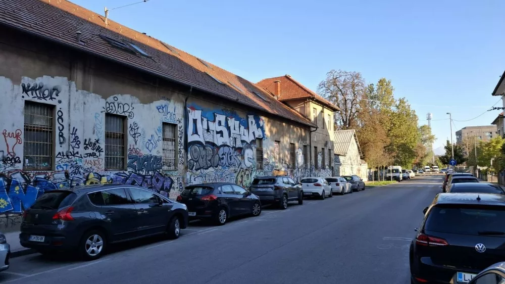 Truplo na Maistrovi ulici.