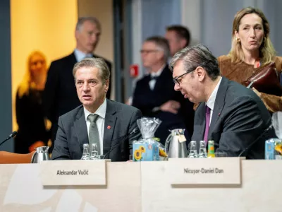 Slovenia's Prime Minister Robert Golob and Serbia's President Aleksandar Vucic attend the European Political Community summit in Copenhagen, Denmark, October 2, 2025. Ida Marie Odgaard/Ritzau Scanpix/via REUTERS ATTENTION EDITORS - THIS IMAGE WAS PROVIDED BY A THIRD PARTY. DENMARK OUT. NO COMMERCIAL OR EDITORIAL SALES IN DENMARK.