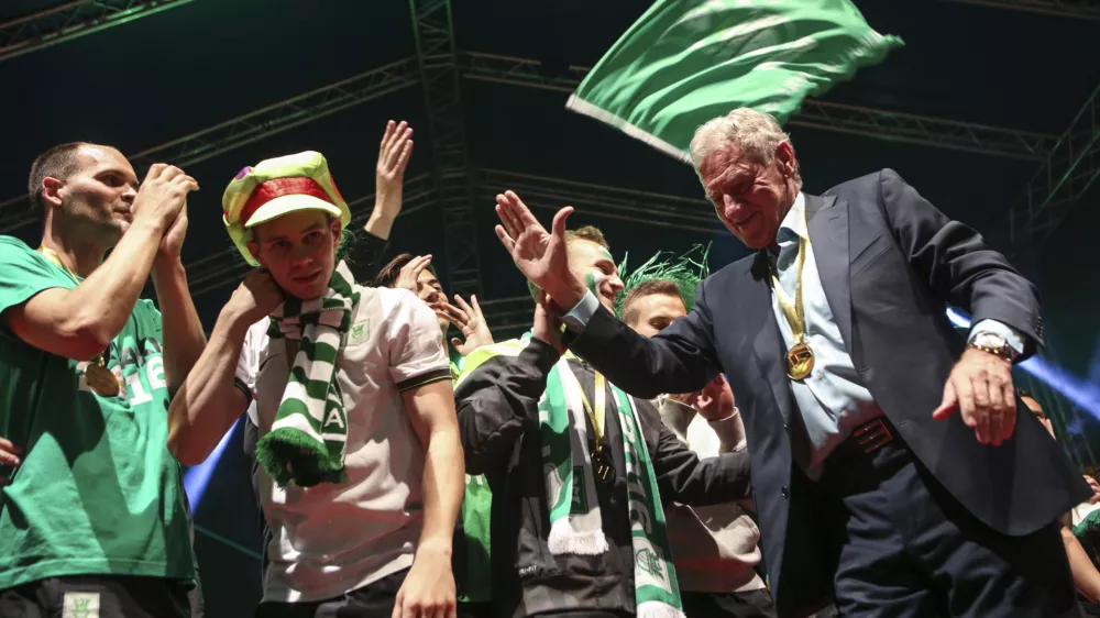 predsednik NK Olimpija Ljubljana Milan Mandarić - 21.05.2016 - nogomet Olimpija: Krka, Prva liga - zadnji krog - tekma zadnjega kroga slovenske lige - NK Olimpija je uradno postala državni prvak ///FOTO: Luka Cjuha.