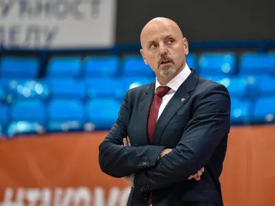 Sa&scaron;a Obradović, Crvena zvezda