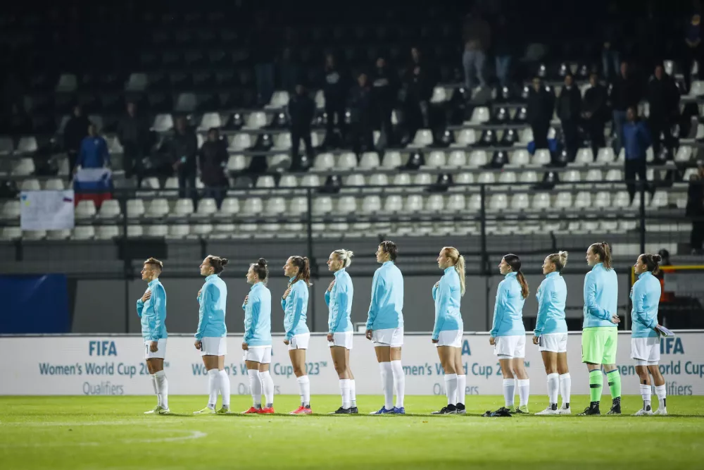 Murska Sobota.Kvalifikacije za nastop na zenskem svetovnem nogometnem prvenstvu med Slovenijo in Francijo.