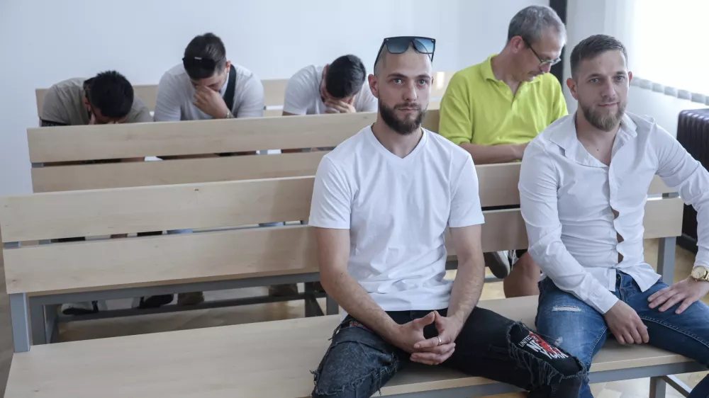 - 19.06.2025 - obtozeni Belcl Marko, Brajdic Marjan, Grm Mihael, Grm Marjan (gre za smrt Stanislava Knafla v okolici Grosuplja marca 2021, ponovljeno sojenje)//FOTO: Jaka Gasar