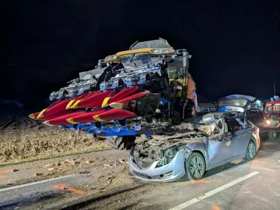 Z avtom v kombajn. Foto: Prostovoljno gasilsko dru&scaron;tvo iz Kirchberga ob Rabi