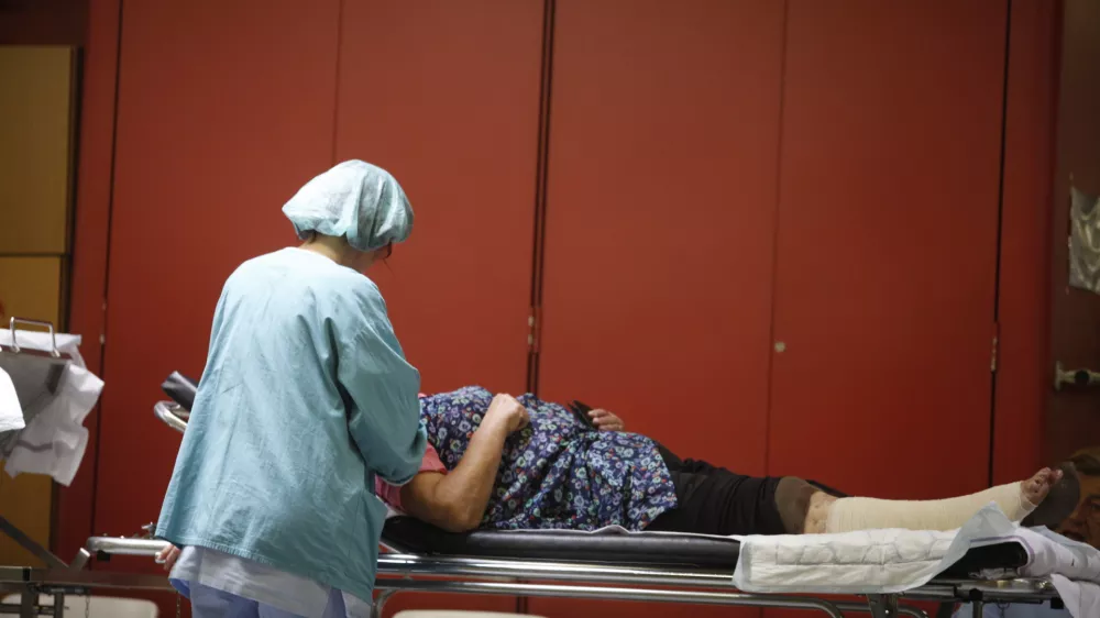 Urgenca UKC - Urgentni kirur&scaron;ki blok  - ilustrativna fotografija - zdravstvo - zdravniki -  ///FOTO: Luka Cjuha///FOTO: Luka Cjuha