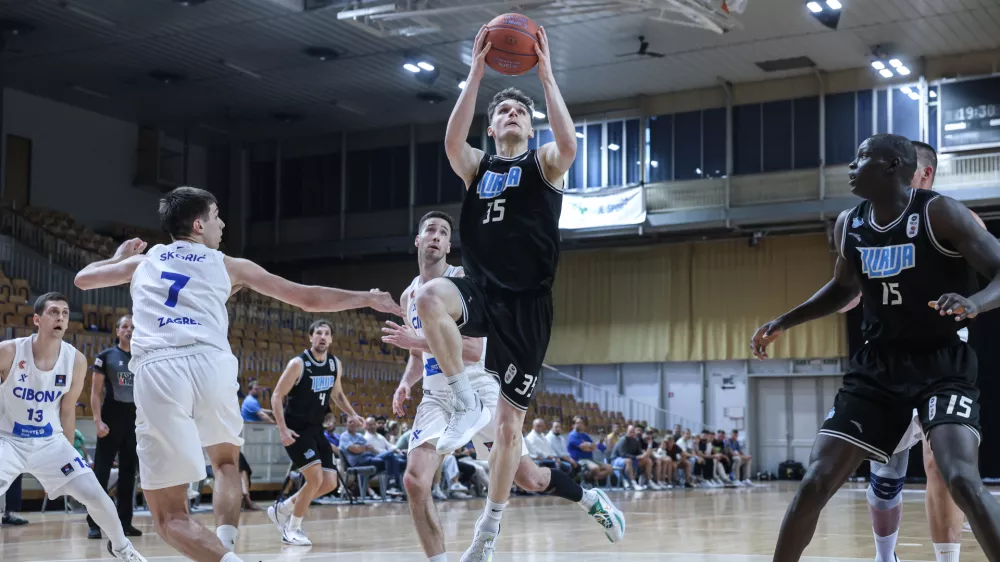 Luka Kure&scaron;- 04.06.2025 - ko&scaron;arka - Ilirija - Cibona, Hala Tivoli//FOTO: Jaka Gasar