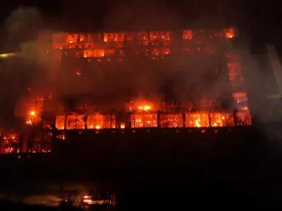 Po požaru ni ostalo nič.