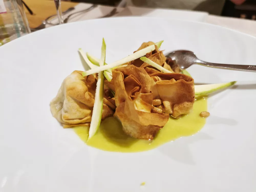 Ko&scaron;arice s porom Valeria 1904