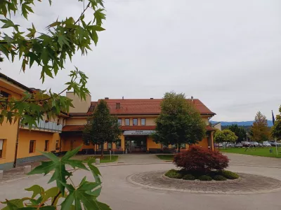 Dom starej&scaron;ih občanov Naklo