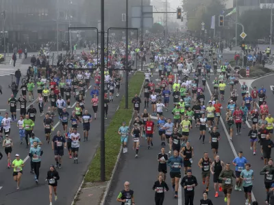 - 20.10.2024 - 28. Ljubljanski maraton - 24 tisoč tekačev - največji &scaron;portno-rekreativni dogodek v državi //FOTO: Jaka Gasar