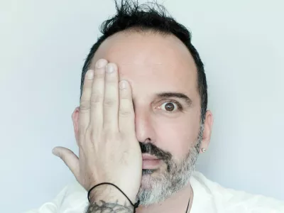 Hrva&scaron;ki glasbenik bo v ljubljanskih Križankah nastopil v soboto, 10. septembra. 