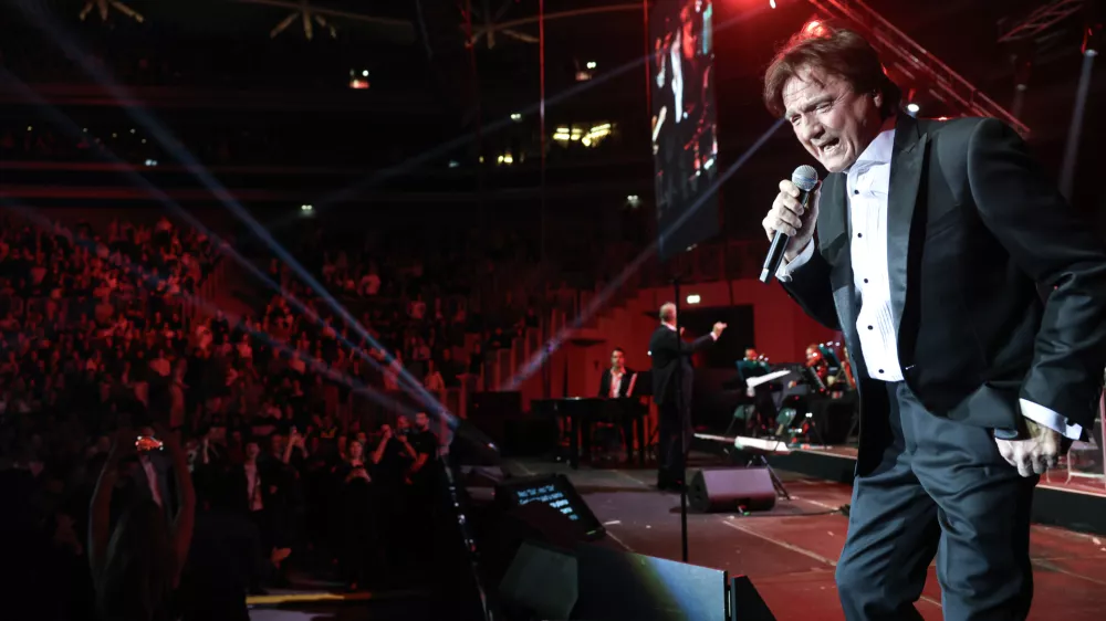 - 04.04.2025 - koncert Zdravko Čolić v dvorani Stožice//FOTO: Jaka Gasar