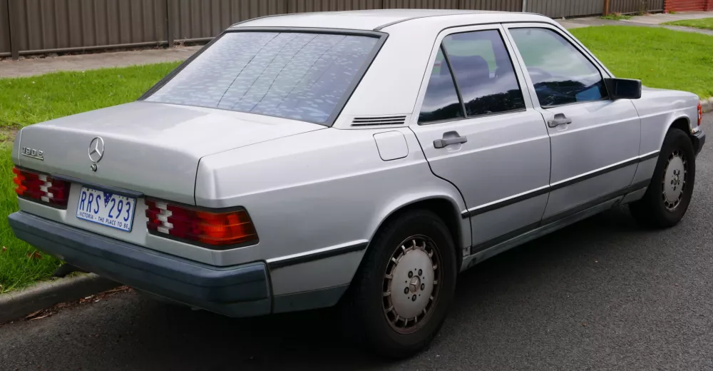 Mercedes-Benz W201.