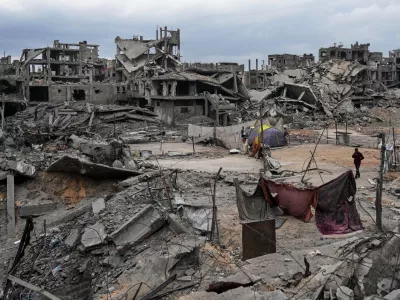 Gazo čaka dolga pot do obnove