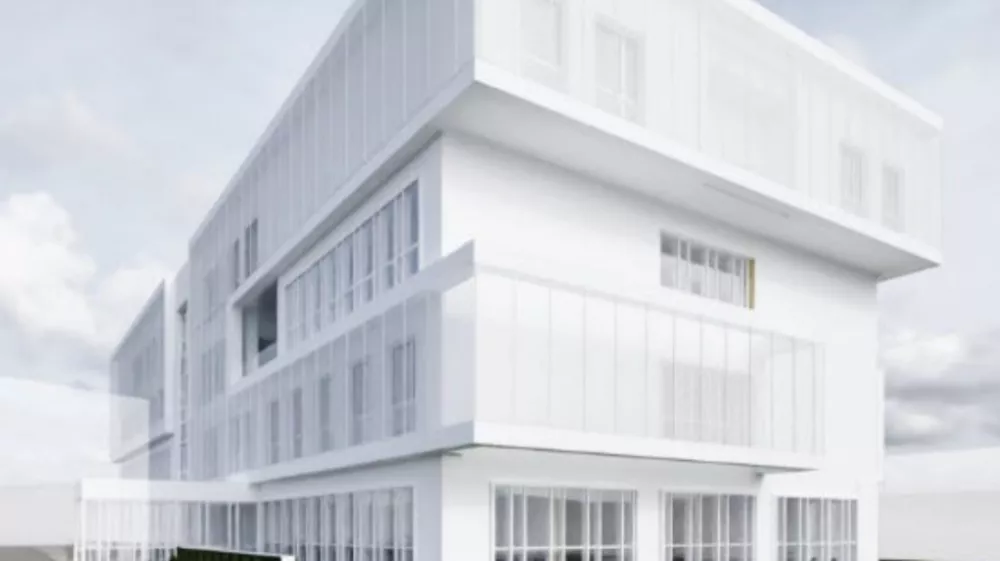 Nova Klinika za obravnavo oseb s kronično nerakavo bolečino bo omogočila kraj&scaron;e čakalne dobe, &scaron;ir&scaron;i nabor programov in sodobnej&scaron;e terapije. F URI Soča