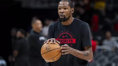 Oct 16, 2025; Atlanta, Georgia, USA; Houston Rockets forward Kevin Durant (7) warms up prior to the game against the Atlanta Hawks at State Farm Arena. Mandatory Credit: Dale Zanine-Imagn Images