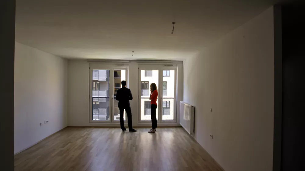 stanovanje - soba- 23.07.2014 Brdo v Ljubljani - predstavili projekt Soseska Zeleni gaj na Brdu; stanovanja stanovanjskga sklada Republike Slovenije//FOTO: Bojan Velikonja