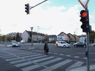 14.10.2025 - križi&scaron;če Topni&scaron;ka in LinhartovaFoto Luka Cjuha