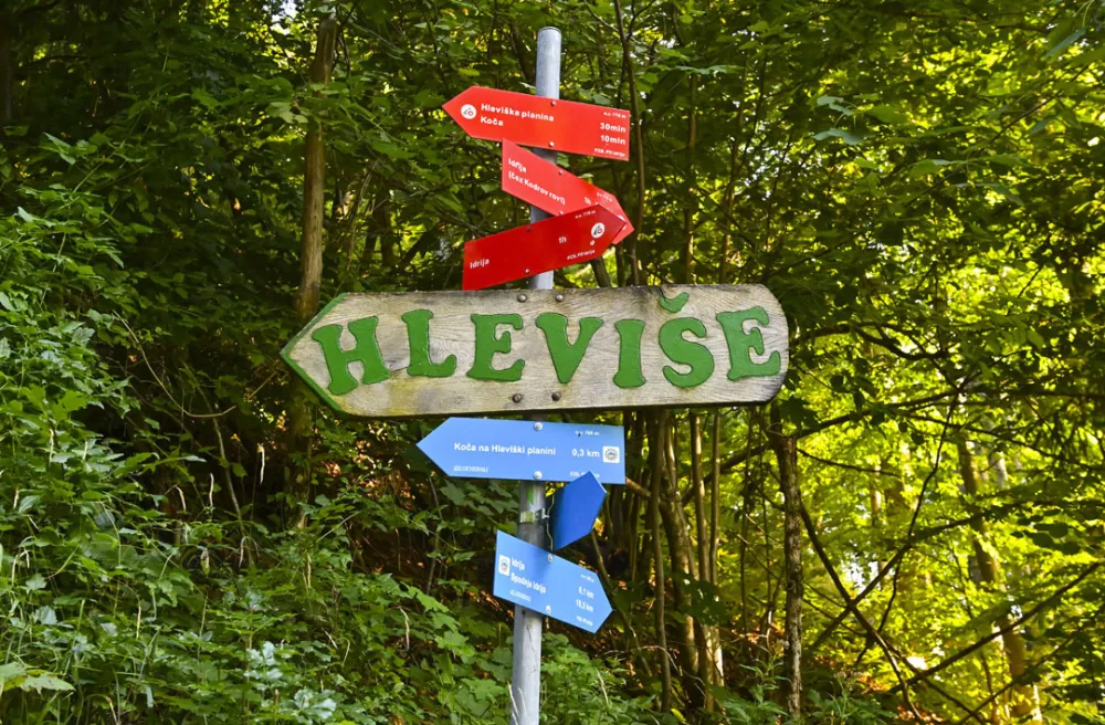 Smerokaz za Hlevi&scaron;e / Foto: Franci Horvat