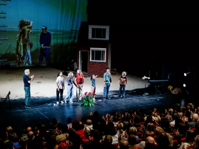 Zgodba, ki jo pripovedujejo Medejini otroci