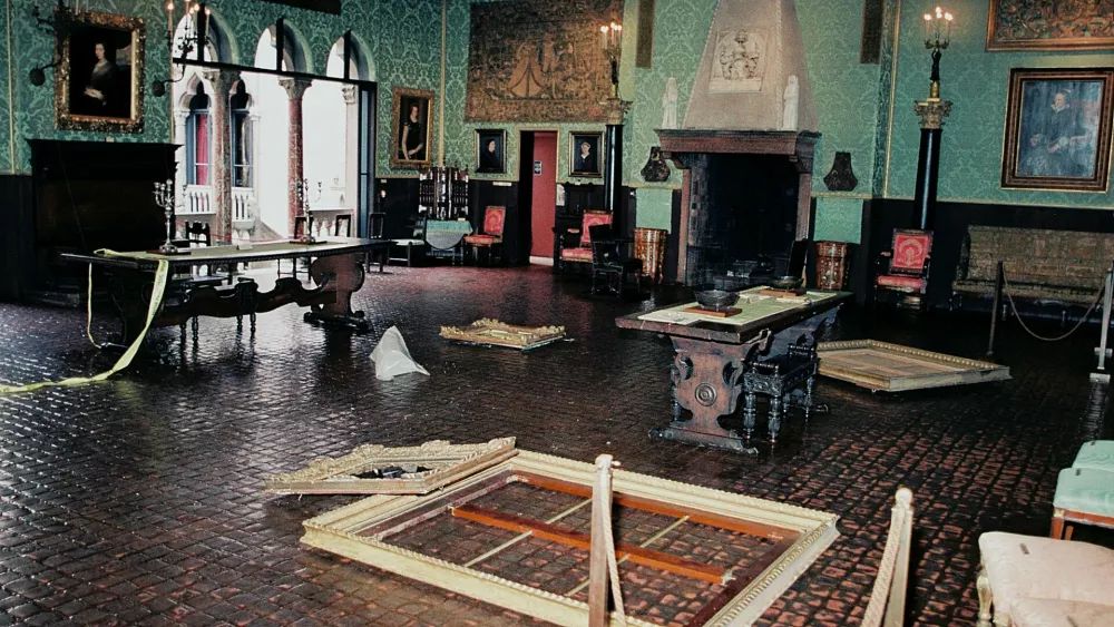Isabella Stewart Gardner Museum, Boston (1990)
