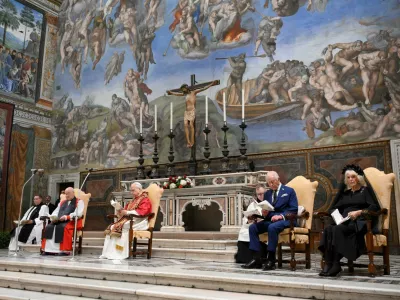 Pope Leo XIV leads an ecumenical prayer with Archbishop of York Stephen Cottrell as Britain's King Charles and Queen Camilla attend, in a historic first joint act of worship between an English monarch and a Pope in 500 years, in the Sistine Chapel, at the Vatican October 23, 2025. Vatican Media/Handout via REUTERS ATTENTION EDITORS &ndash; THIS IMAGE WAS PROVIDED BY A THIRD PARTY.