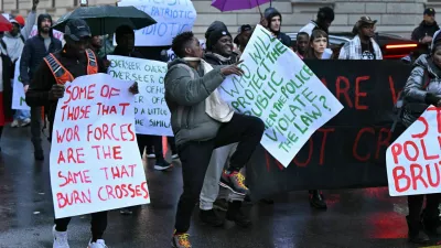 Slovenija, Ljubjana, 23.10.2025, 23. oktober 2025 Protestni shod Ambasade Rog zaradi očitkov policiji o prekomernem in rasno motiviranem nasilju ob posredovanju v lokalu v sredi&scaron;ču Ljubljane. Družba, tuji delavci, pomanjkanje delovne sile, migranti, posel, izkori&scaron;čanje delavcev, rasizemFoto:Žiga Živulović jr./F.A.Bobo
