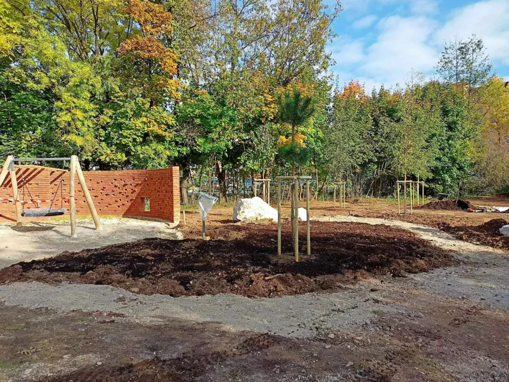 Drugo&scaron;olci Aljažka &scaron;e naprej na matični &scaron;oli