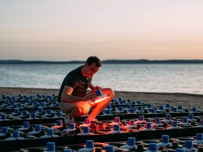 Bi lahko v prestolnici potekal &scaron;ov z droni?