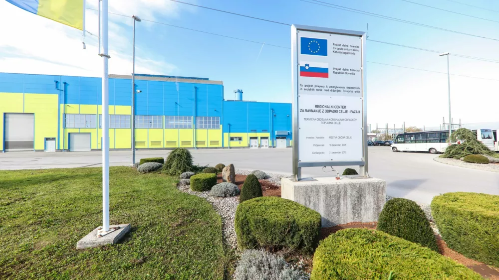 Celjska toplarna je edini objekt v državi, v kateri sežigajo predhodno obdelane komunalne odpadke in deluje v skladu z vsemi predpisi.