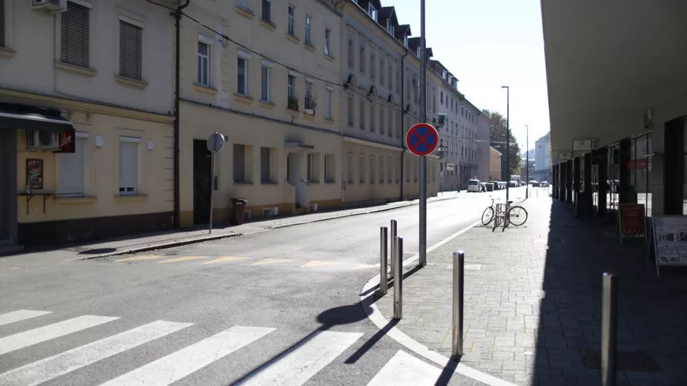 28.10.2025. Medvedov ulica v Ljubljani. Foto Bojan Velikonja 