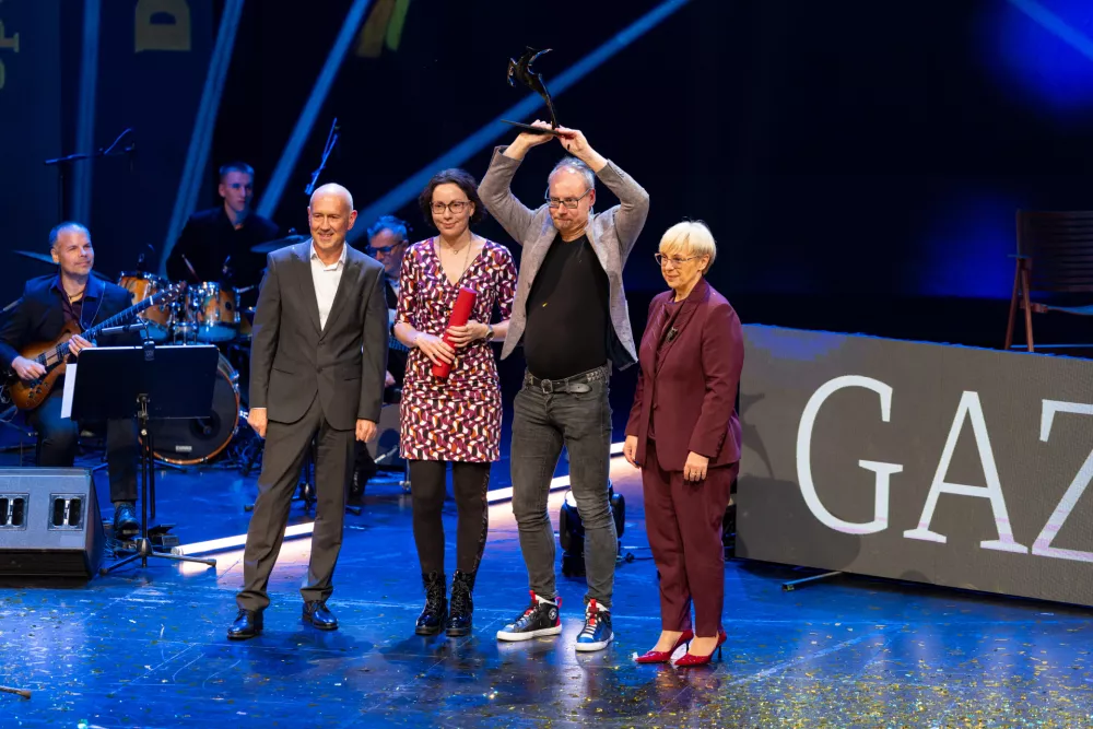 DNEVNIK MEDIJI - Bojan Petan, DOCENTRIC - Ana Gligorijević in Jurij Leskovec, predsednica Republike Slovenije dr. Nata&scaron;a Pirc Musar (Foto: Adrian Pregelj)