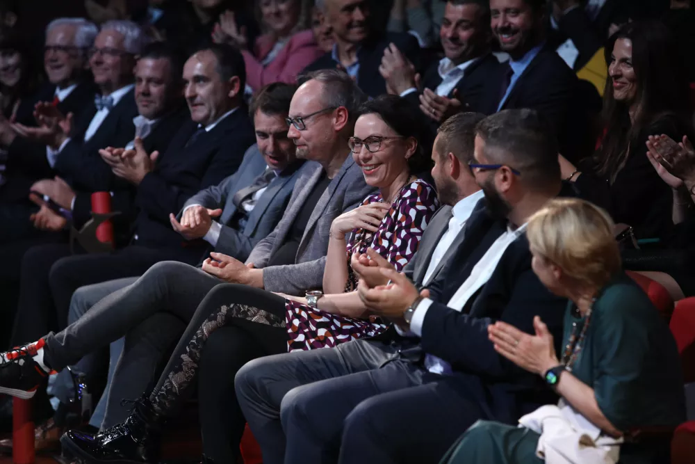 Navdu&scaron;enje ob razglasitvi: Ana Gligorijević - podjetje Docentric, leto&scaron;nji zmagovalec Slovenske gazele, v trenutku razglasitve. (Foto: Luka Cjuha)