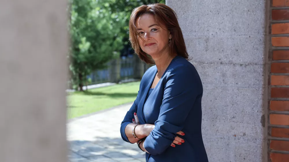 Tanja Fajon- 25.08.2025 - obisk zunanje ministrice Varsen Agabekjan, kjer jo pričaka ministrica za zunanje in evropske zadeve Tanja Fajon //FOTO: Jaka Gasar