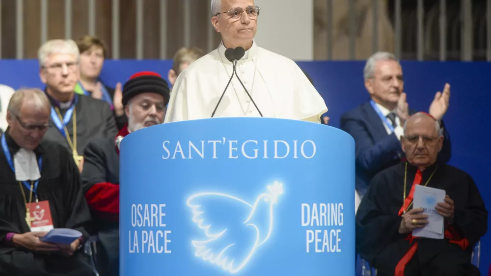 28 October 2025, Italy, Rome: Pope Leo XIV speaks during the closing ceremony of the 'Dare la Pace' event organized by the Community of Sant'Egidio. Photo: Stefano Carofei/IPA via ZUMA Press/dpa