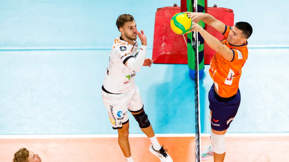 Ljubljana, Hala Tivoli.Odbojkarska liga prvakov, kvalifikacije,1. krog, povratna tekma: ACH Volley - Orion Stars.