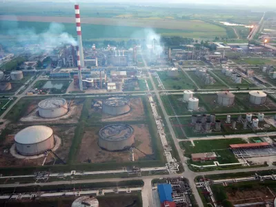 Pogled na rafinerijo v Pančevu / Foto: Profimedia