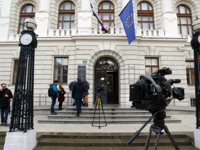 Emporio Medical: direktorici, ki je sodelovala s policijo, bodo sodili &scaron;e enkrat