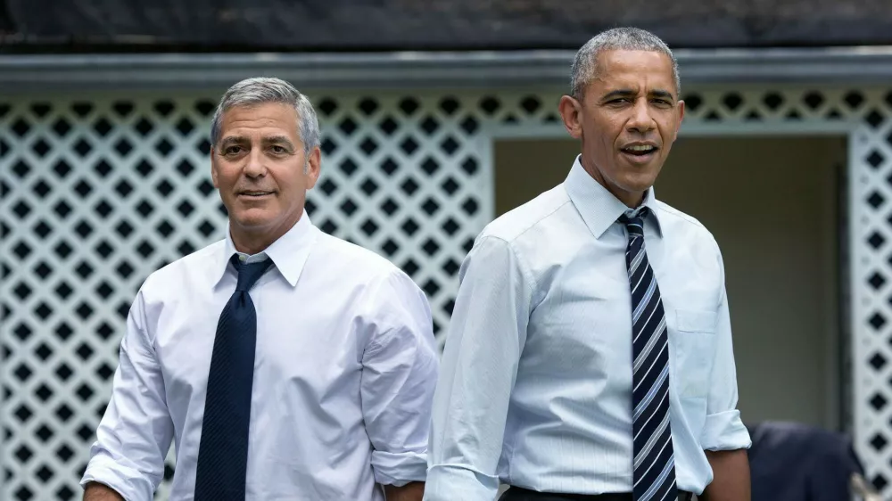 George Clooney se rad ukvarja z ameri&scaron;ko visoko politiko. Na sliki iz leta 2016 je z biv&scaron;im predsednikom Barackom Obamo