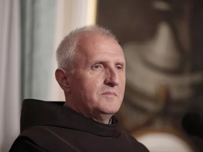 novi ljubljanski nad&scaron;kof in metropolit Stanislav Stane Zore prvič po imenovanju nastopil pred novinarji- 10.10.2014 - Nad&scaron;kofija Ljubljana - novinarska konferenca novega ljubljanskega nad&scaron;kofa Staneta Zoreta, na kateri je predstavil sporočilo za javnost in odgovarjal na vpra&scaron;anja medijev//FOTO: Luka Cjuha