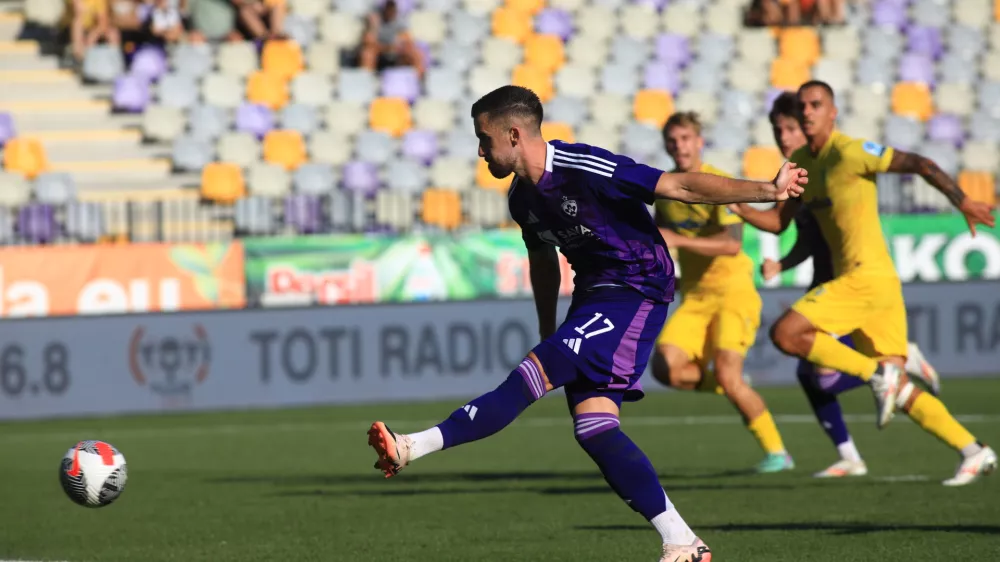 Arnel Jakupović, Maribor